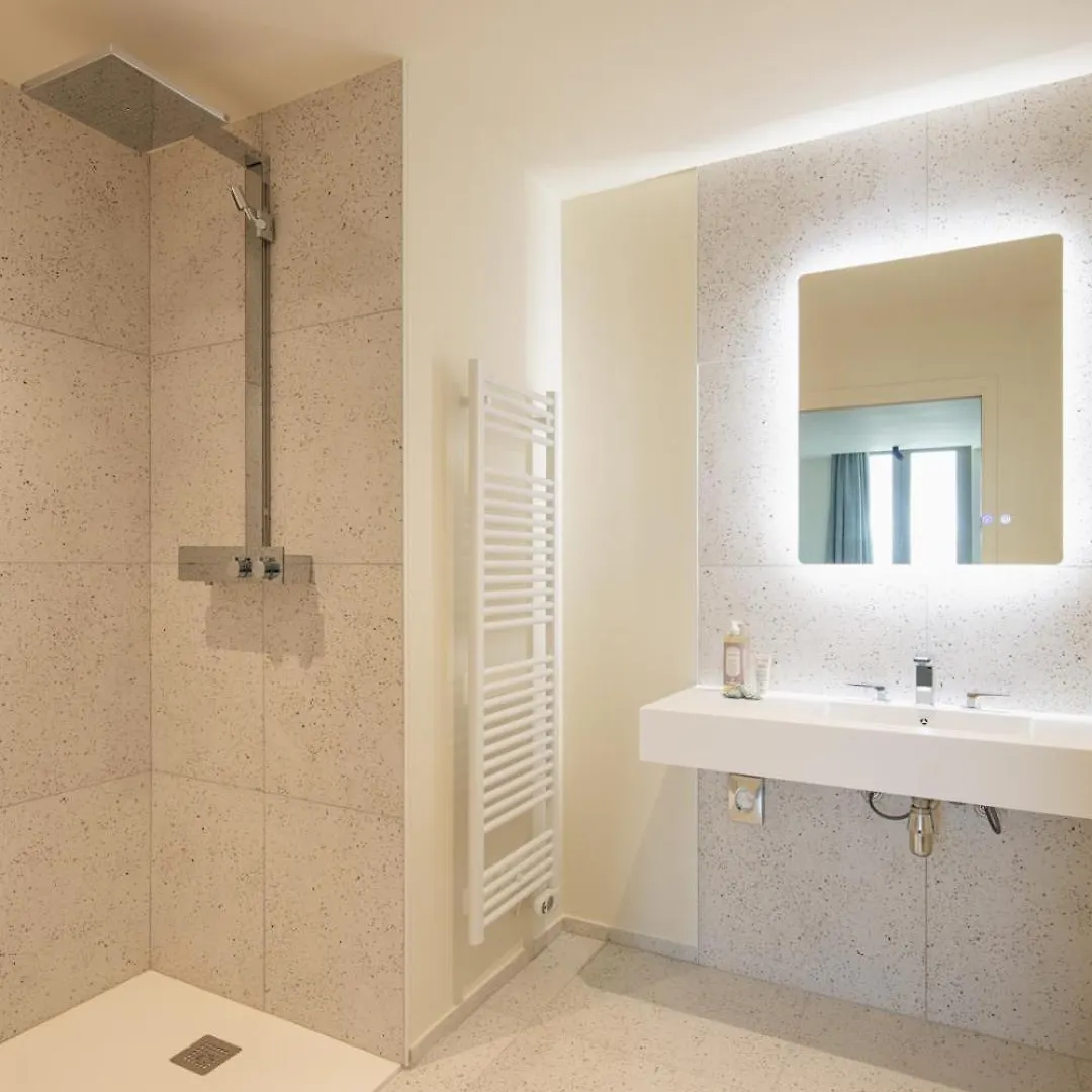 Hotel La Suite Biarritz 4*,  France